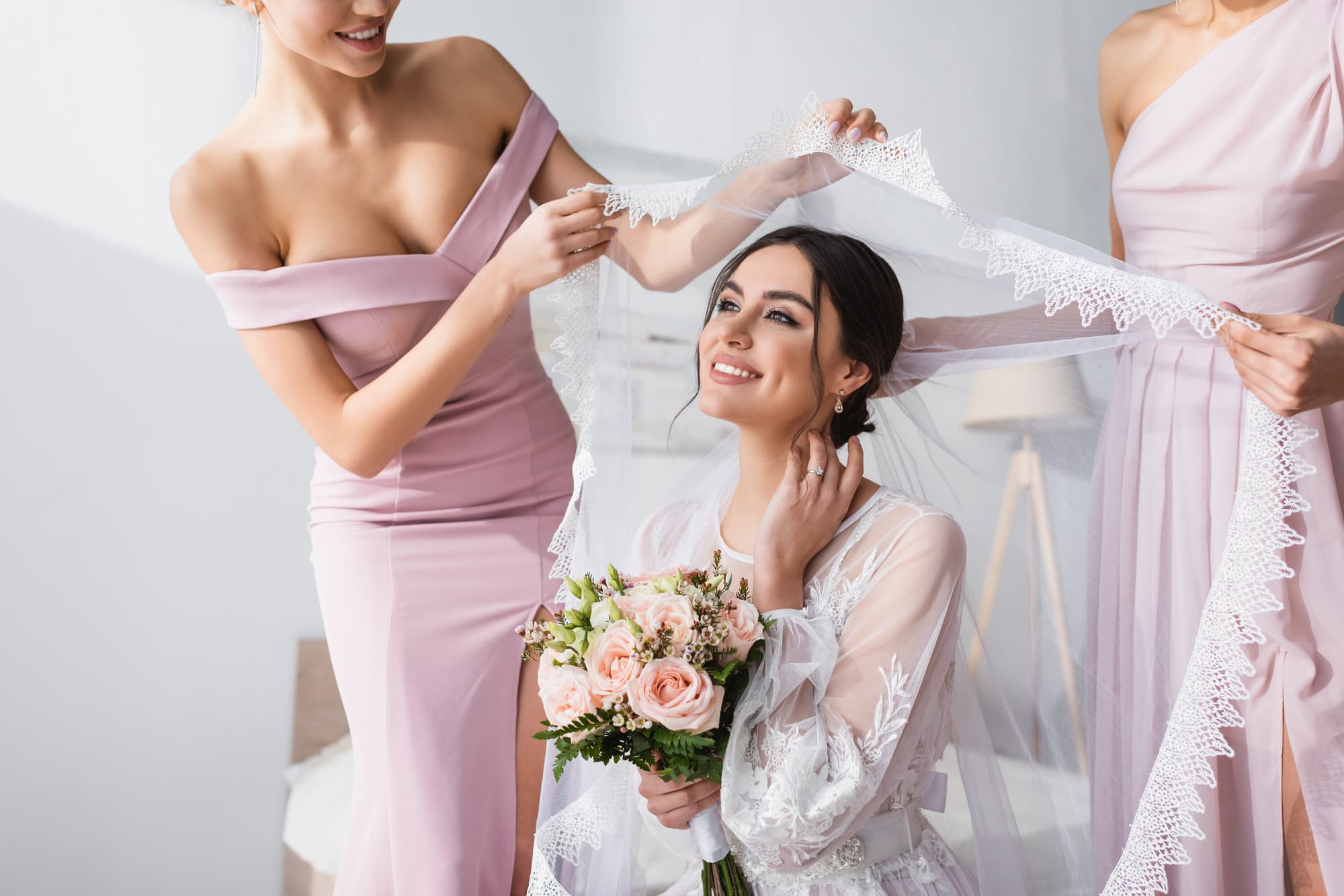The Ultimate Bridal Veil Guide