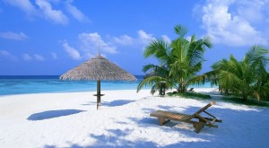 Bahamas Wedding and Honeymoon Guide // Holidaysplease // weddingsabroadguide,com