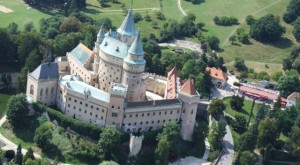Information & Advice having a wedding in Slovakia // Bojnice Castle // Implus Weddings
