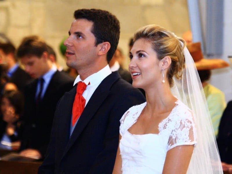 Stephanie & Benoit's wedding in France // Et Voila Weddings // Astrid Templier
