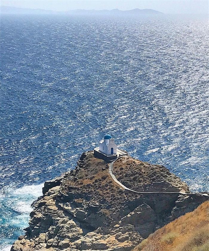I Love Sifnos Wedding Planner, Events, Tours on the Greek Island of Sifnos - member o the Destination Wedding Directory by Weddings Abroad Guide