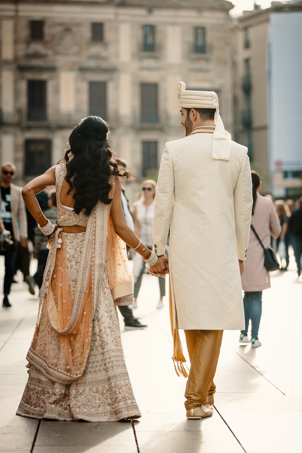 Mehndi In Palau Requesens Barcelona | Planning by Barcelona Brides | Photography by And I Love You So
